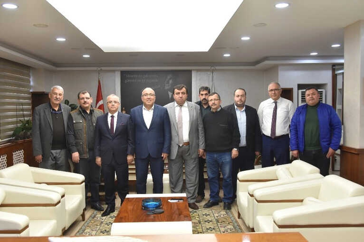 Esnaf Odalarından Başkan Kayda\'ya Pazar Yeri Teşekkürü