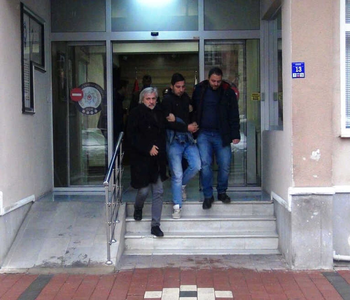 Esnafa Dadanan Çete Operasyonla Çökertildi: 7 Tutuklama