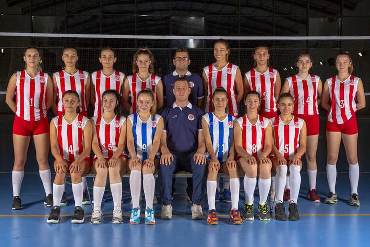 Filede Antalyaspor\'un Rakibi İzmir Gelişim Koleji