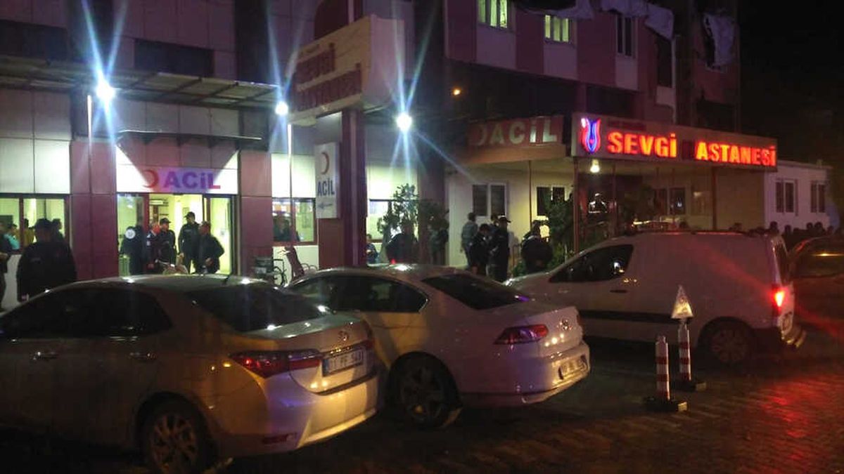 Güncelleme - Osmaniye\'de Hastanede Silahlı Kavga : 4 Yaralı