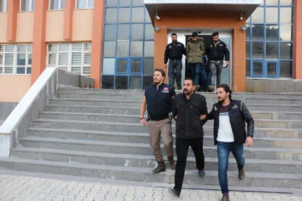 Hakkari\'de Terör Operasyonu: 6 Tutuklama
