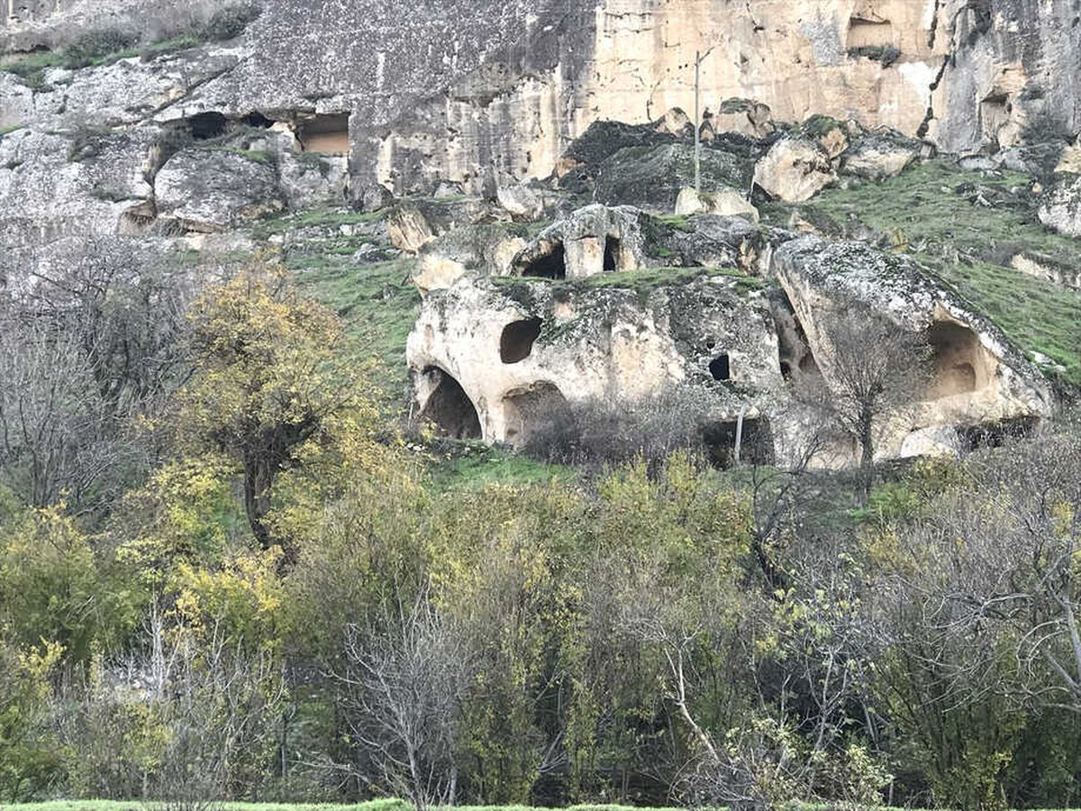 Hasankeyf\'teki Tarihi Salahiye Bahçelerinde Sonbahar