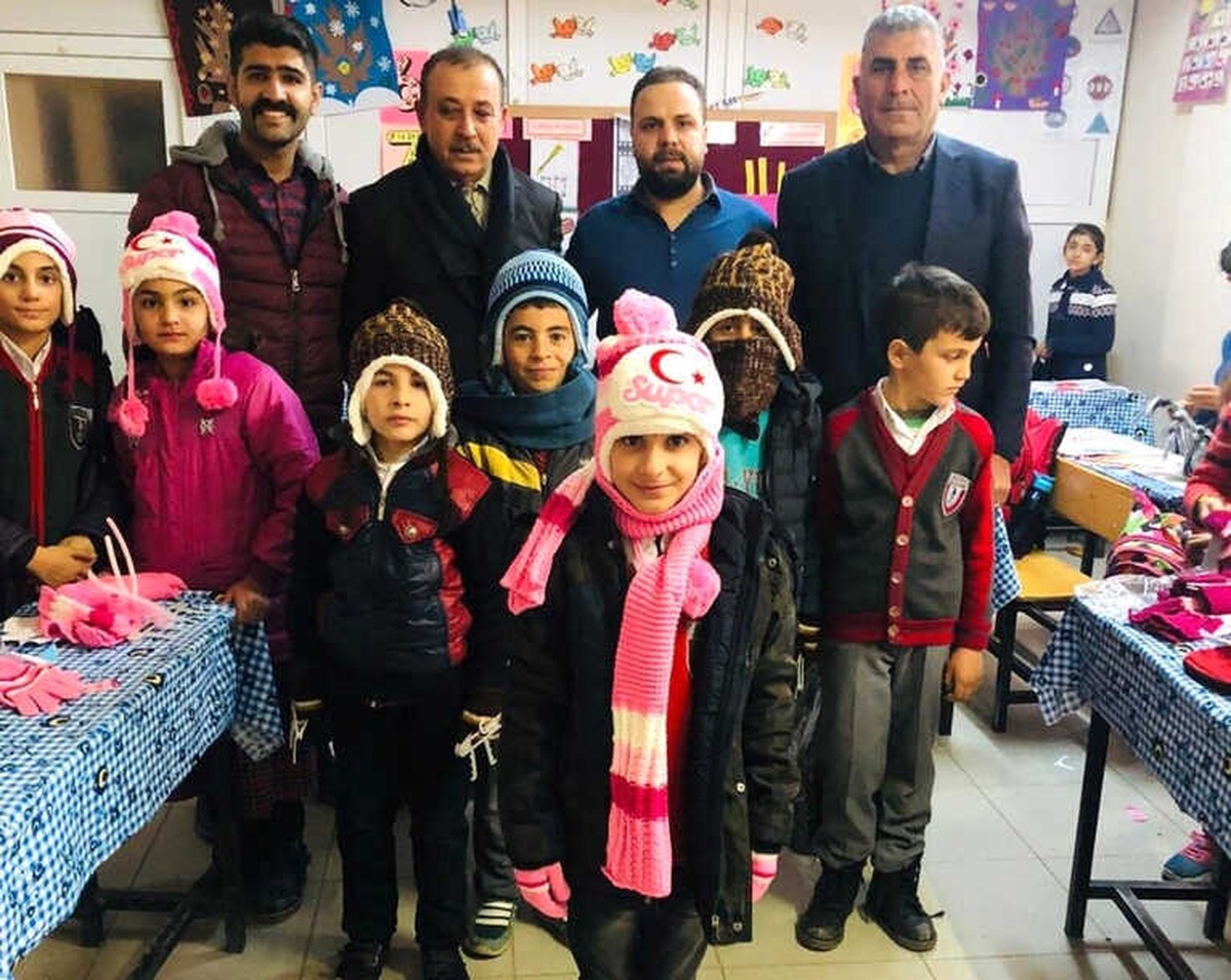 İlkokul Öğrencilerine Anlamlı Yardım