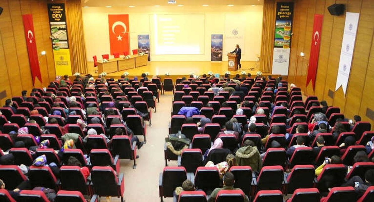 Kto Karatay\'da "Travma ve Hastane Öncesi Görüntüleme" Sempozyumu"