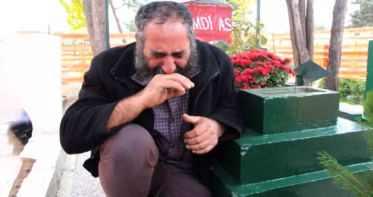9 Aydır Mezar Başında Yatan Acılı Baba Erdoğan\'a Seslendi: Hayatıma Son Vereceğim