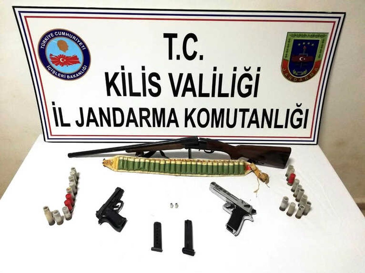 Ruhsatsız Silah Ele Geçirildi