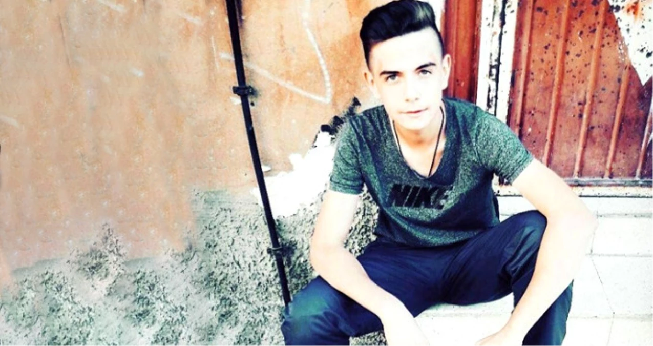 Saldırgan, "Burası Bizim Mekanımız" Deyip Parkta Fotoğraf Çektiren Genci Öldürdü