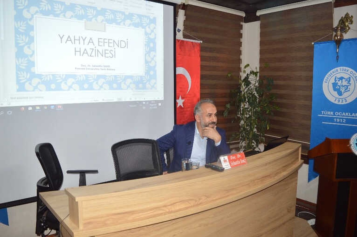 Türk Ocağı\'nda \'Taşa Kazınan Tarih: Osmanlı Hazineleri\' Konferansı