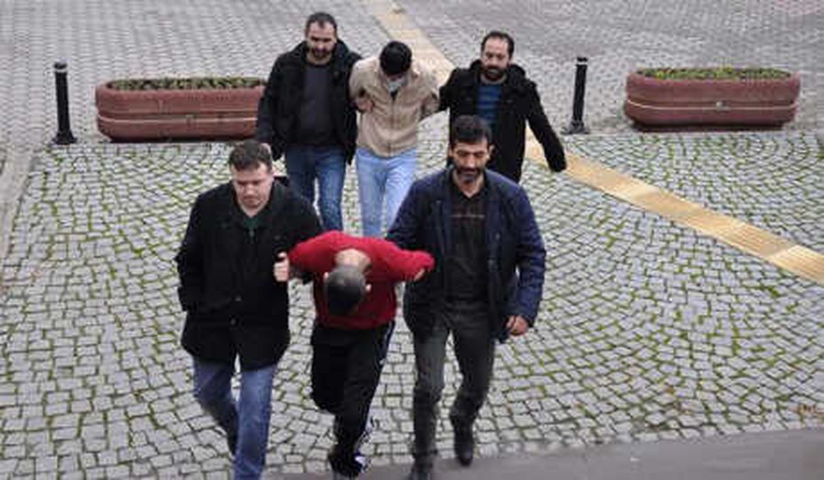 Uyuşturucu Tacirleri Mahkemede Birbirini Suçladı