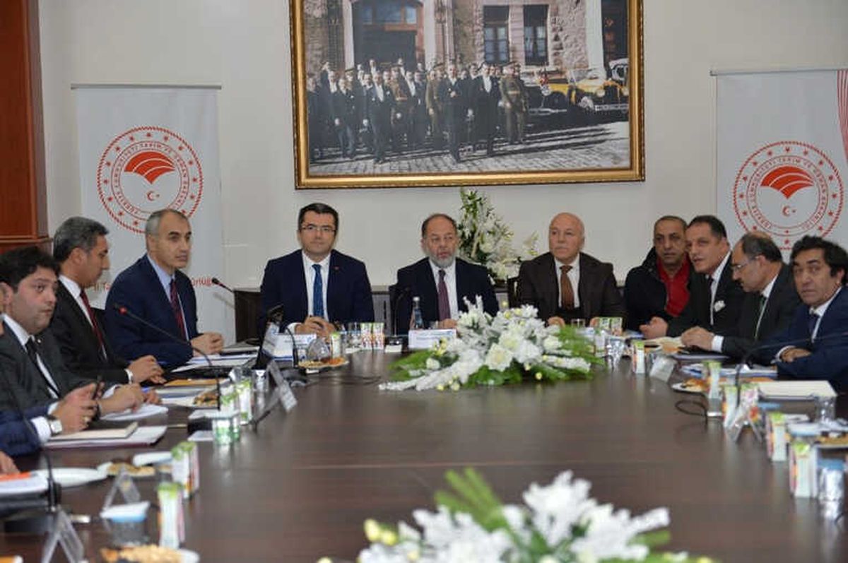 Vali Memiş \'Tarım\'da ve Hayvancılıkta Türkiye\'nin Model İli Olacağız\'