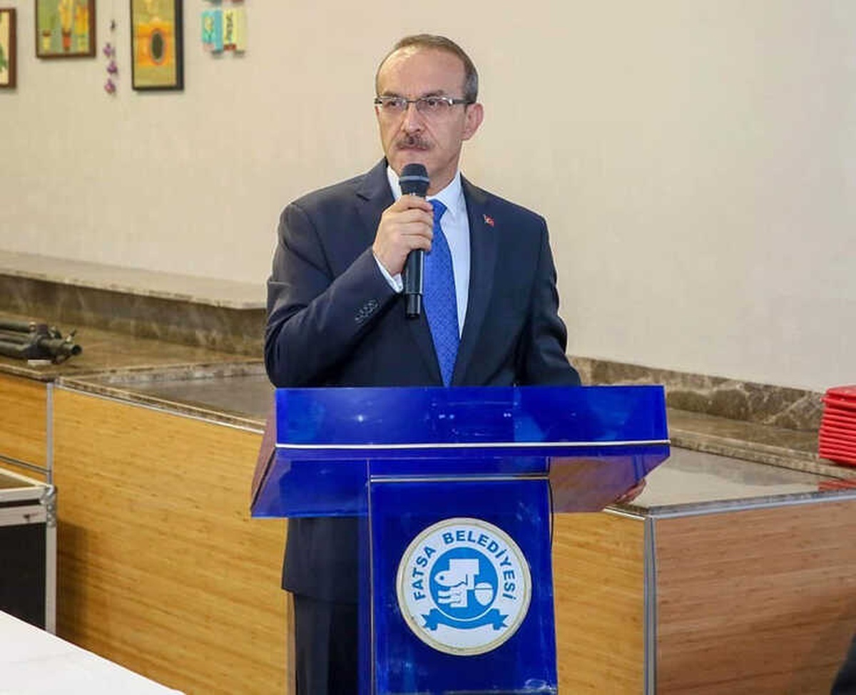Vali Yavuz: "Muhtarlarımız Bizim Dokunan Elimiz, Gören Gözümüz, İşiten Kulağımızdır"