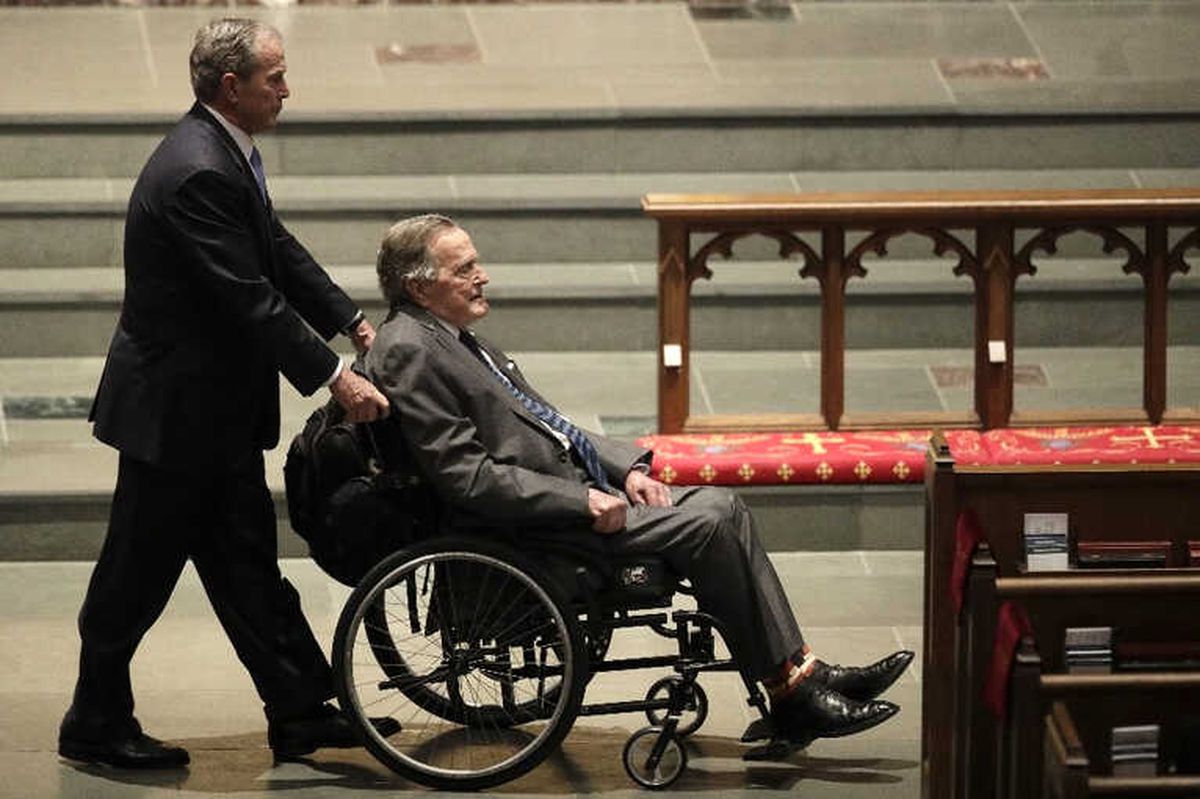 Baba Bush, Hayatını Kaybetti