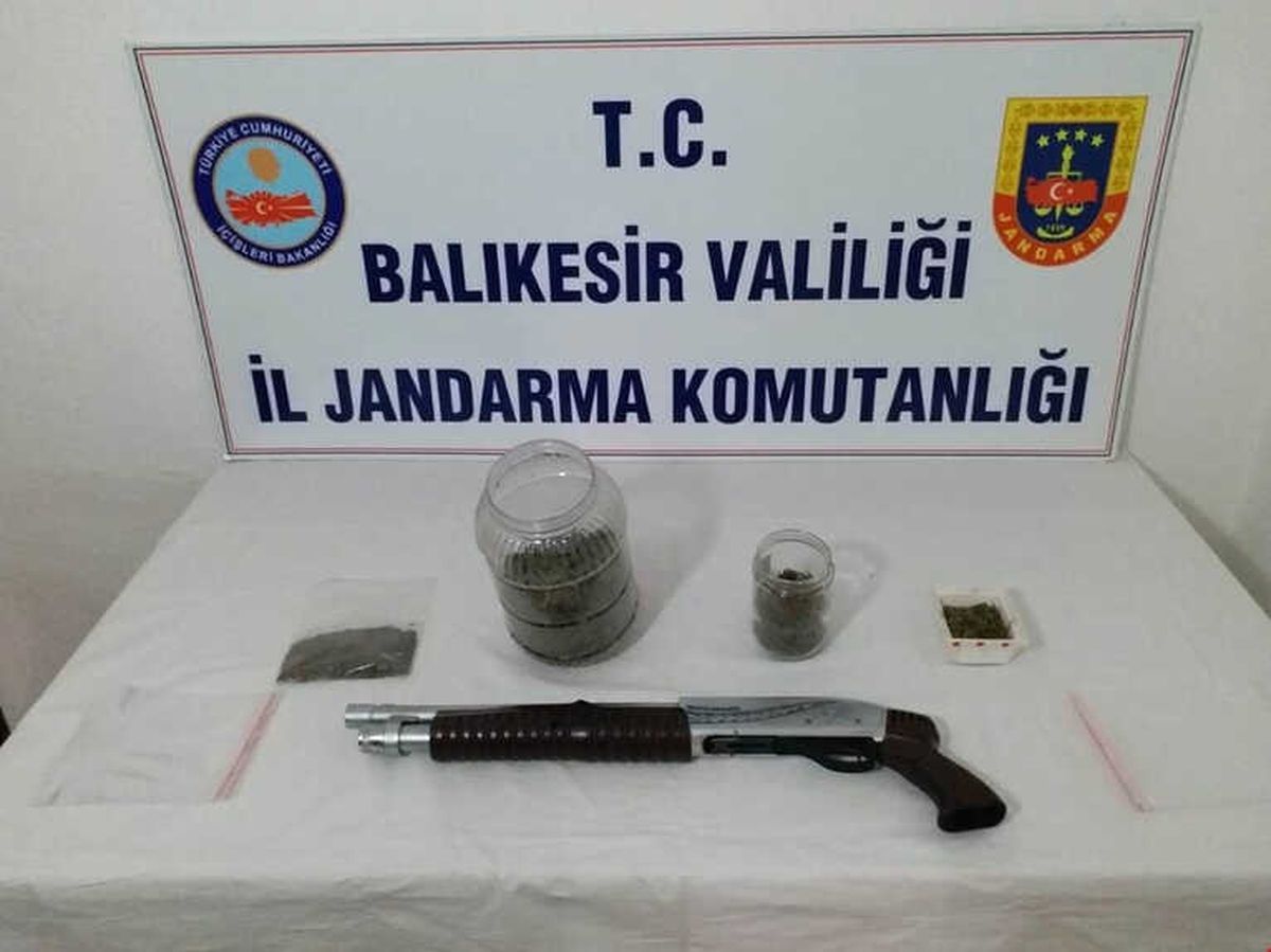 Bandırma\'da Uyuşturucu Operasyonu