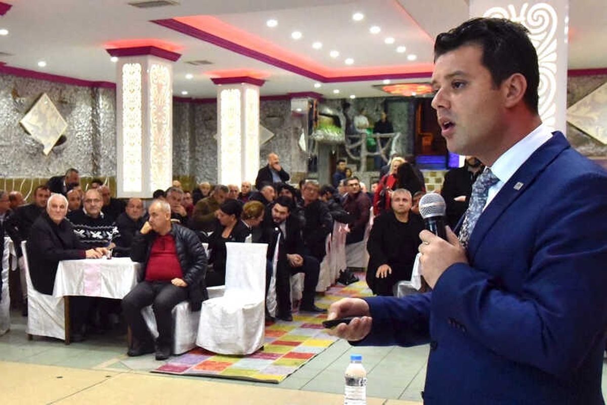 Başkan Sarıkurt Reşadiye Mahallesi Sakinleriyle Buluştu