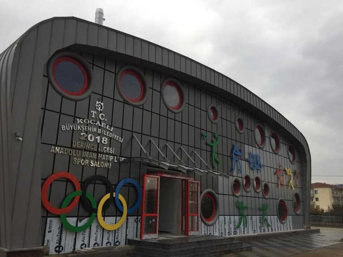 Bir Okul Daha Spor Salonuna Kavuşuyor