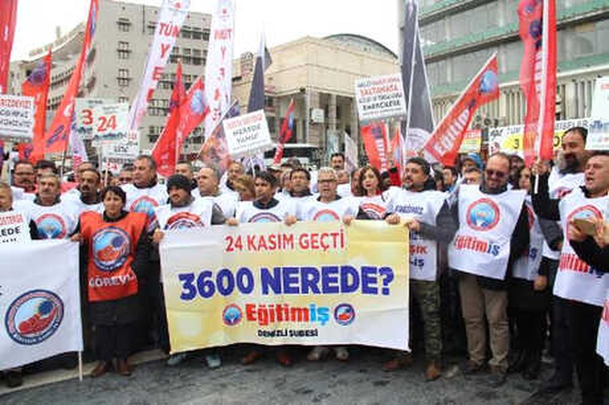 Birleşik Kamu-İş Konfederasyonu\'ndan Bütçe Protestosu