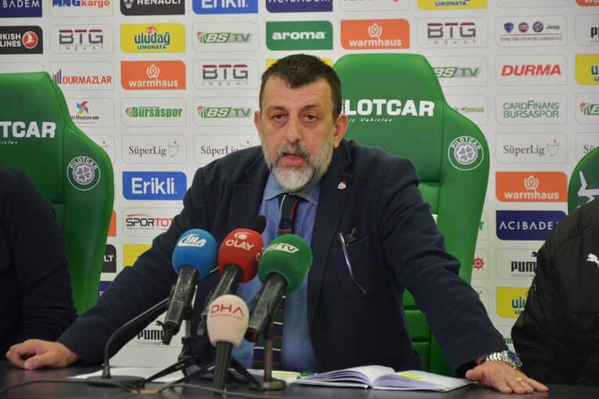 Bursaspor, Başoğlu ile Yollarını Ayırdı
