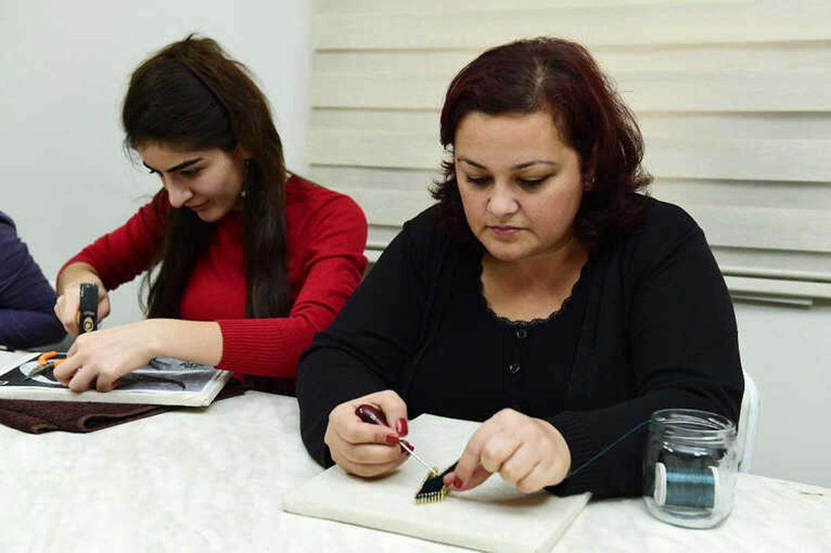 Çekiç, Çivi ve Tellerin Büyüleyici Dansı