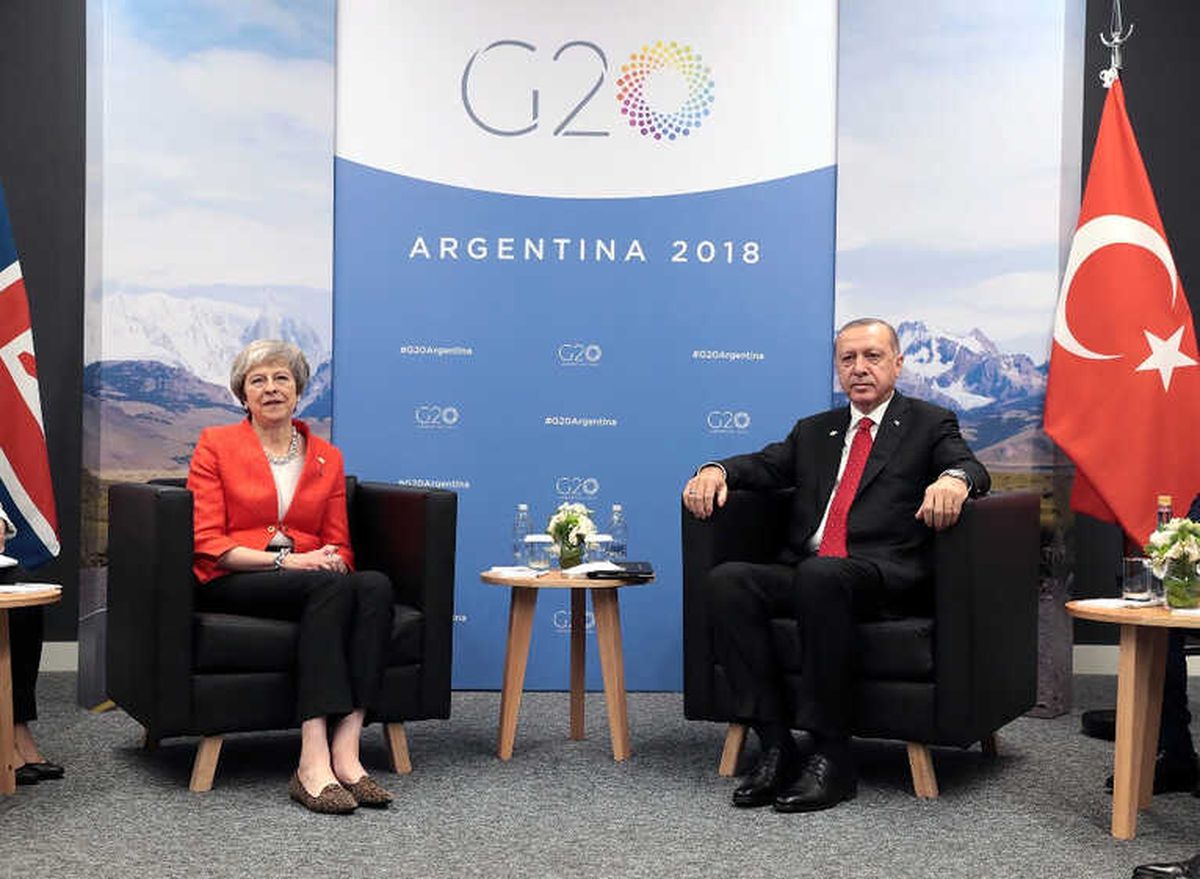 Erdoğan, İngiltere Başbakanı May\'le Bir Araya Geldi