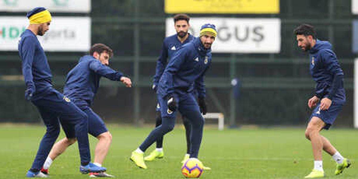 Fenerbahçe Pas Çalıştı!