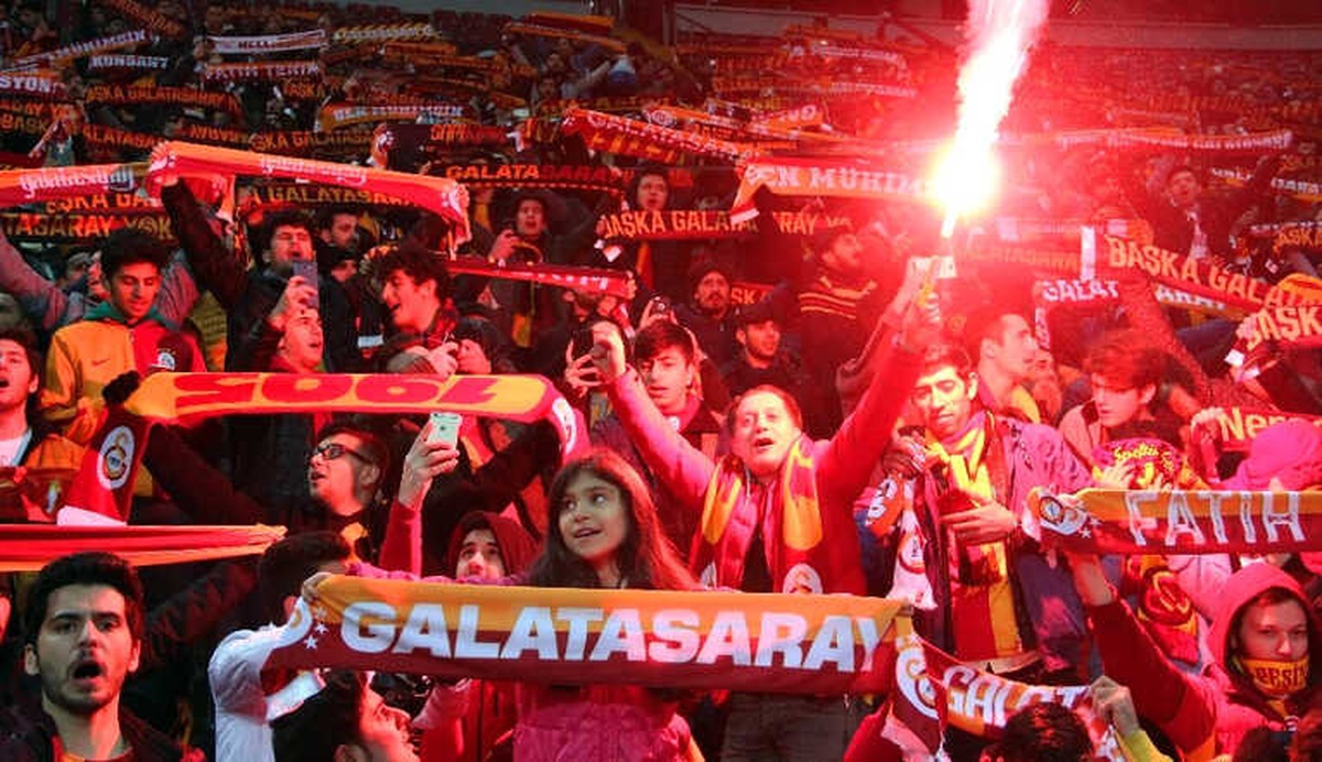 Galatasaray\'ın Antrenmanında Dünya Rekoru!
