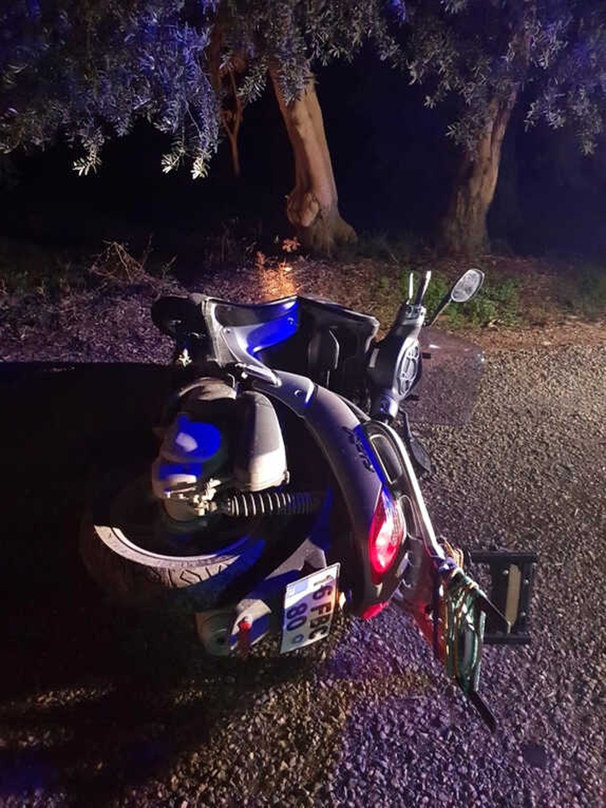 İznik\'te Motosikletten Düşen Sürücüsü Ağır Yaralandı