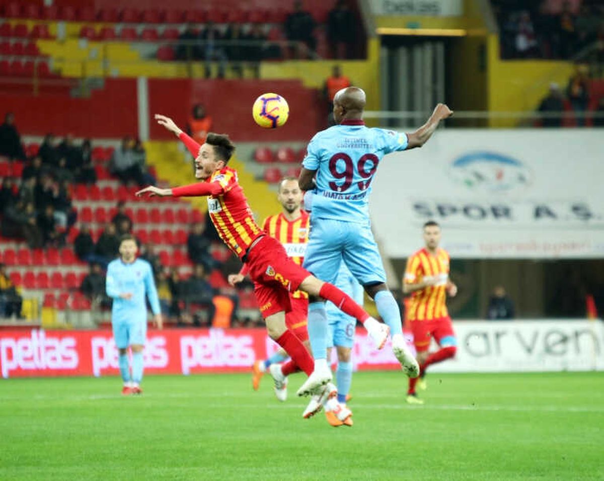 Kayseri\'de İlk Yarı Gol Yok
