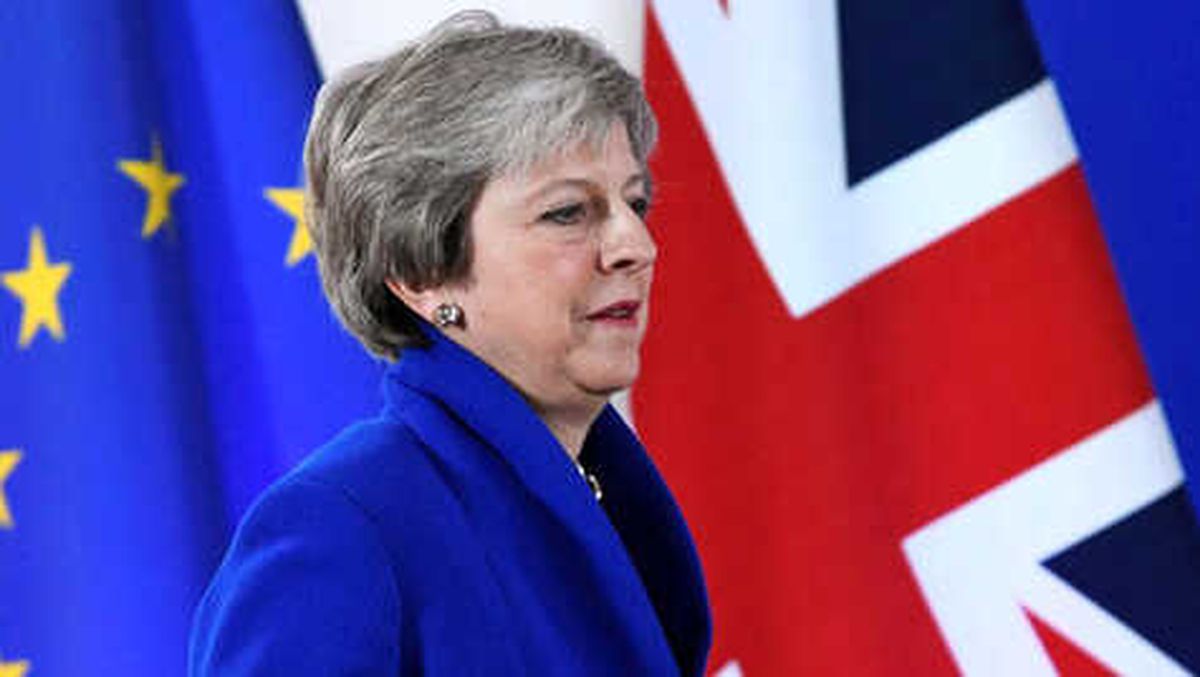 May\'in 10\'uncu Bakanı da Bıraktı: Bu Haliyle Destekleyemem