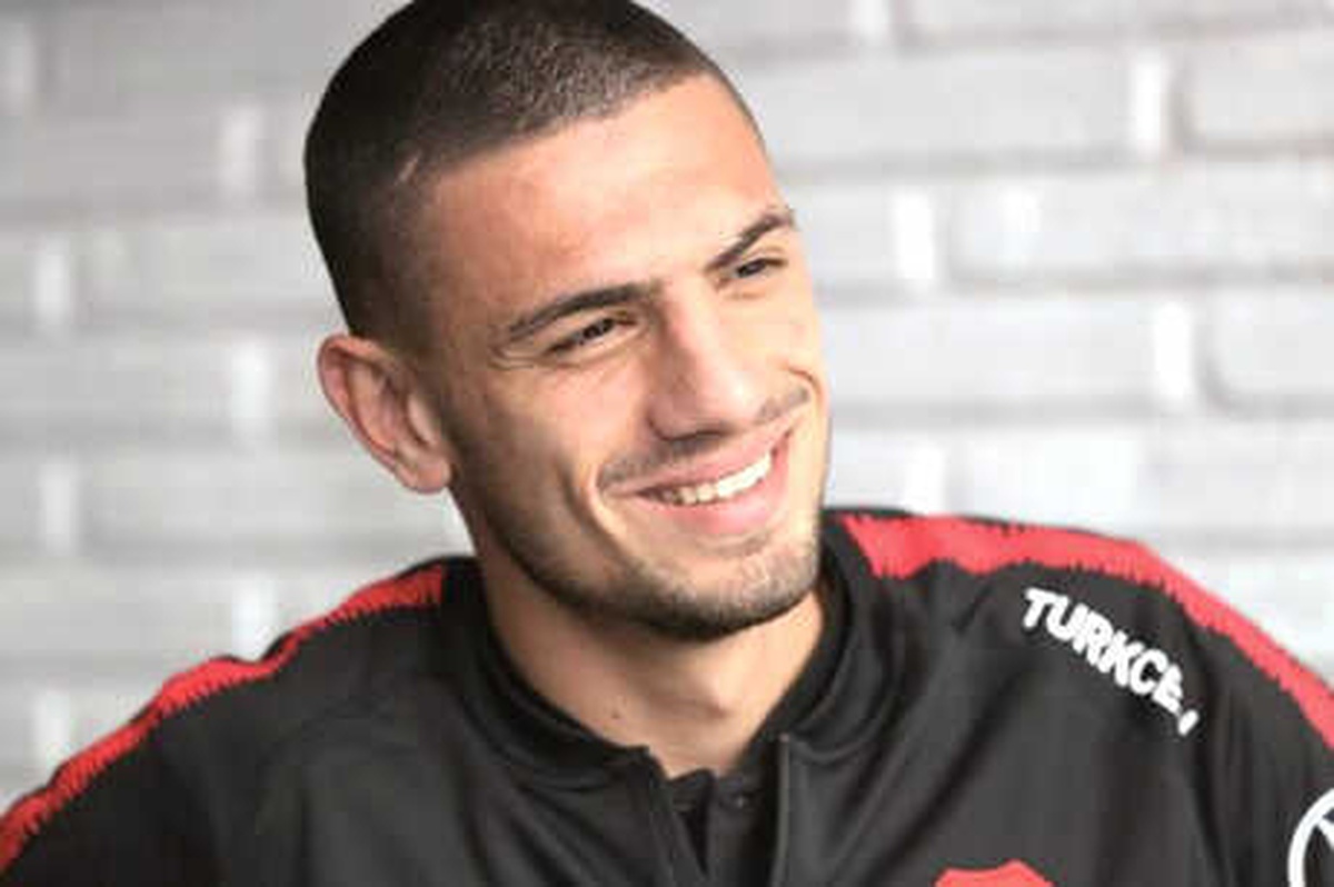 Merih Demiral: "Avrupa\'da Yarım Bıraktığım İşi Devam Ettirmek İstiyorum"