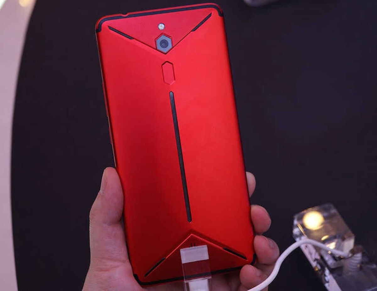 Nubia\'nın En Yeni Oyun Telefonu 10gb Ram ile Geliyor