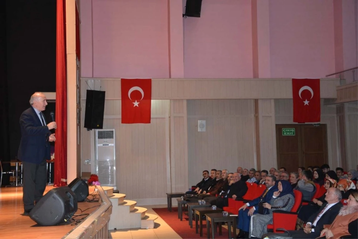 Şimşirgil\'den "Osmanlı Medeniyetinin İzleri" Konferansı