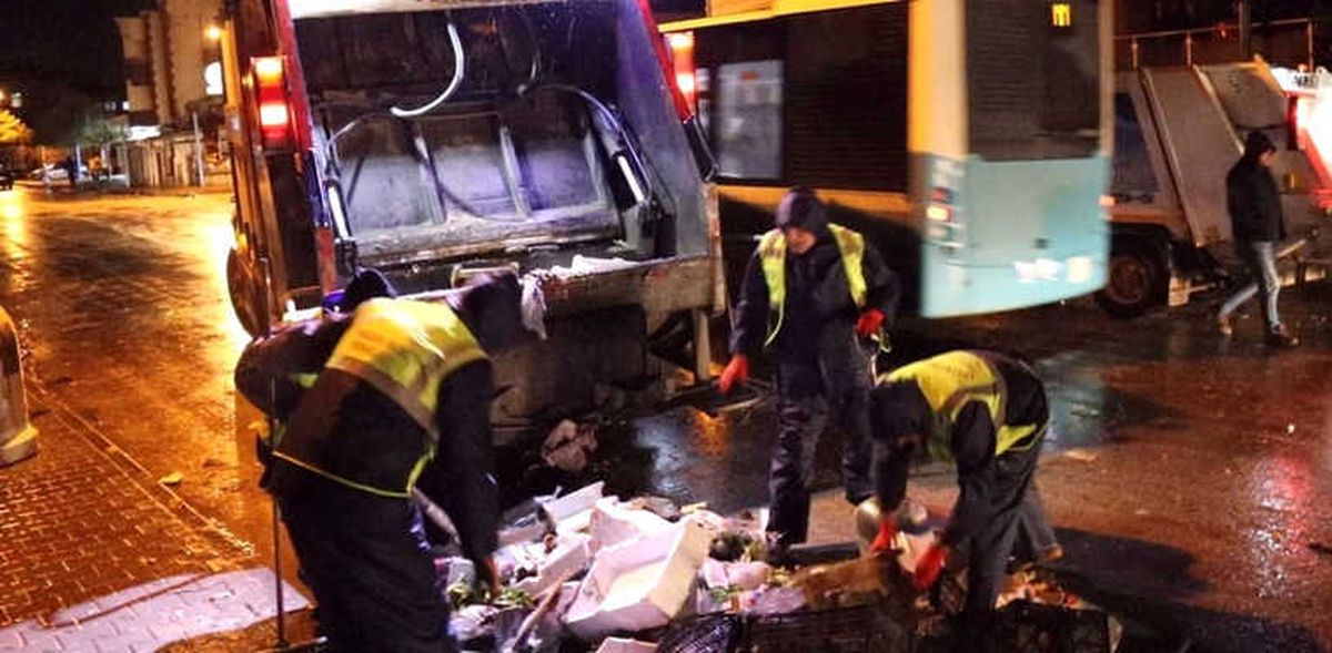 Soğuğa Aldırış Etmeden Ergene\'de Her Gün 60 Ton Çöp Topluyorlar