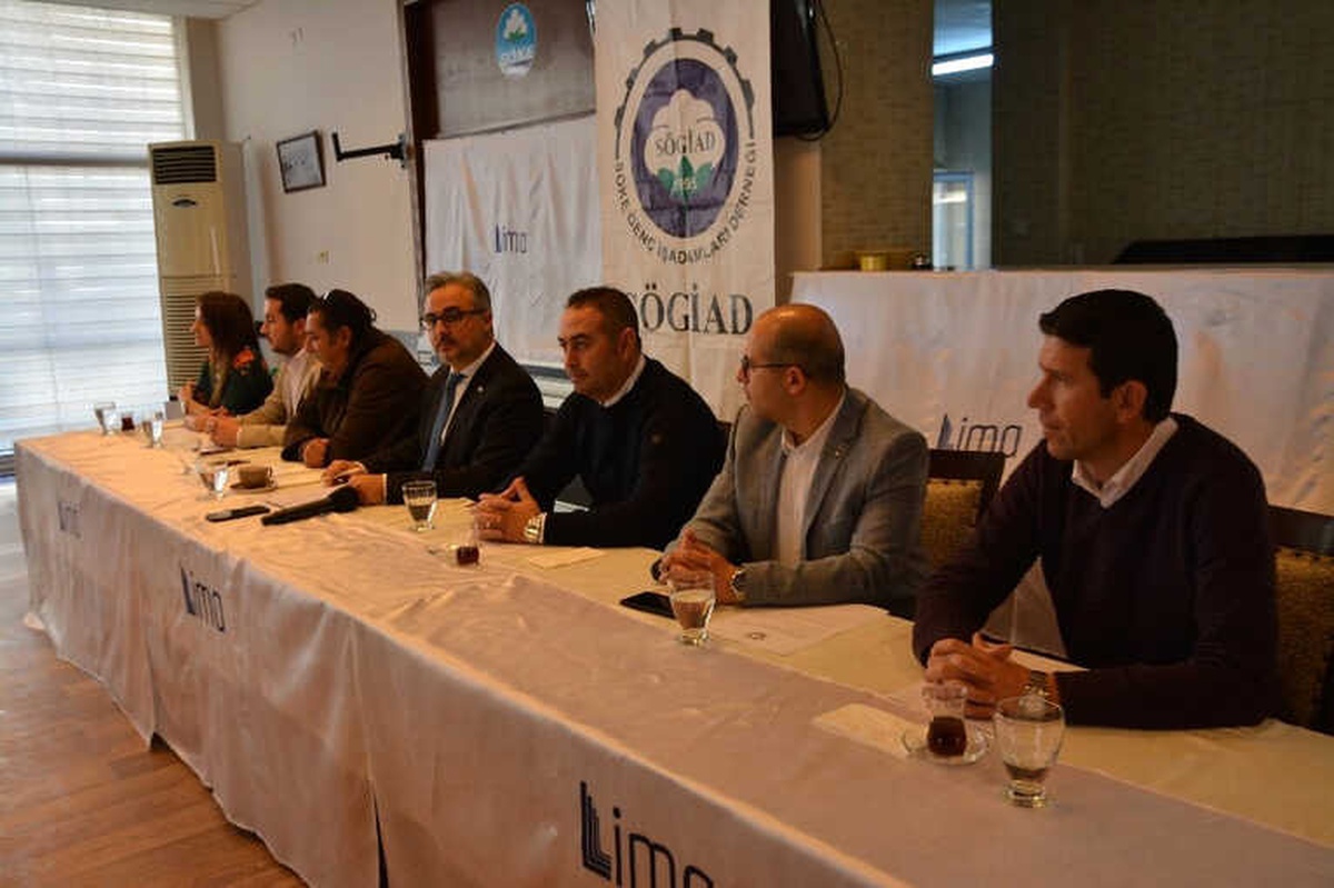 Söke\'nin Genç İş Adamları Bankaların Tutumunu Eleştirdi