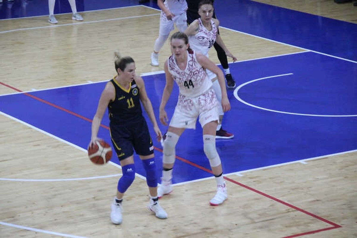 Türkiye Kadınlar Basketbol 1. Ligi: Elazığ İl Özel İdare: 83 - Mardin Büyükşehir Belediye: 49