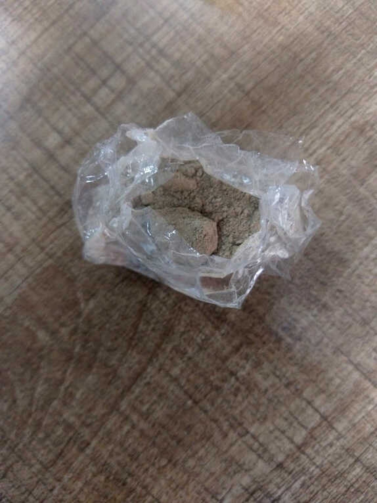 Üst Araması Yapılan Şahıslarda Eroin Ele Geçirildi