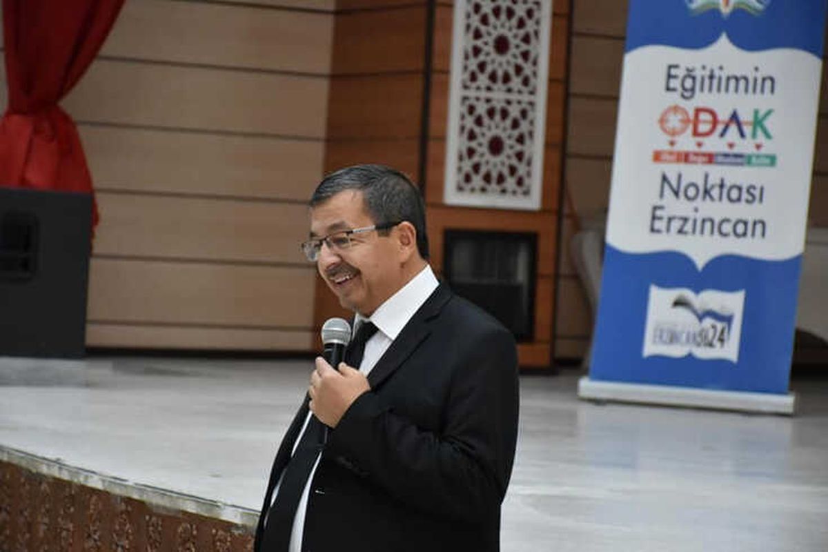 Yazar Hayati İnanç Erzincan\'da