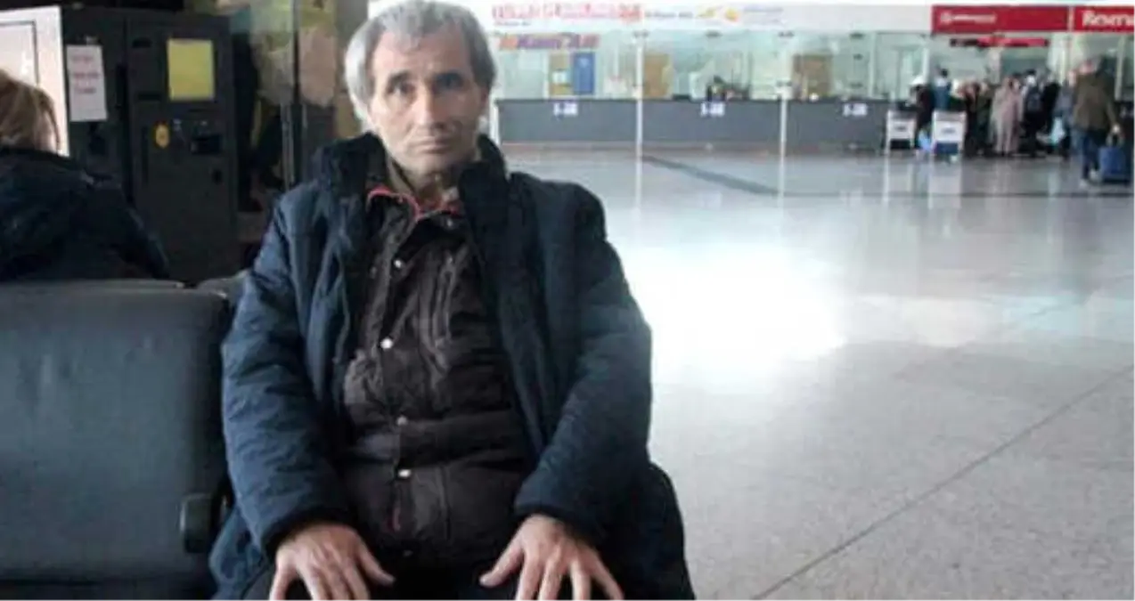 53 Yaşındaki Vatandaş 27 Yıldır Atatürk Havalimanında Yaşıyor