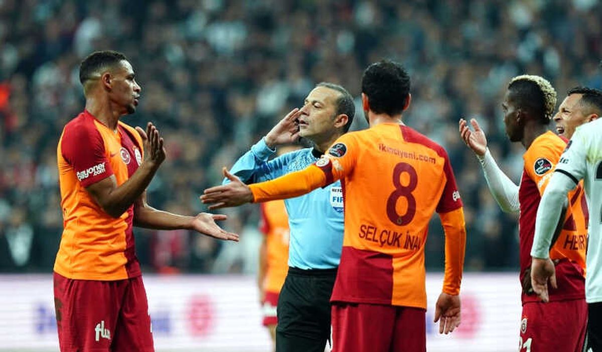 Cüneyt Çakır\'ın Derbi Raporu