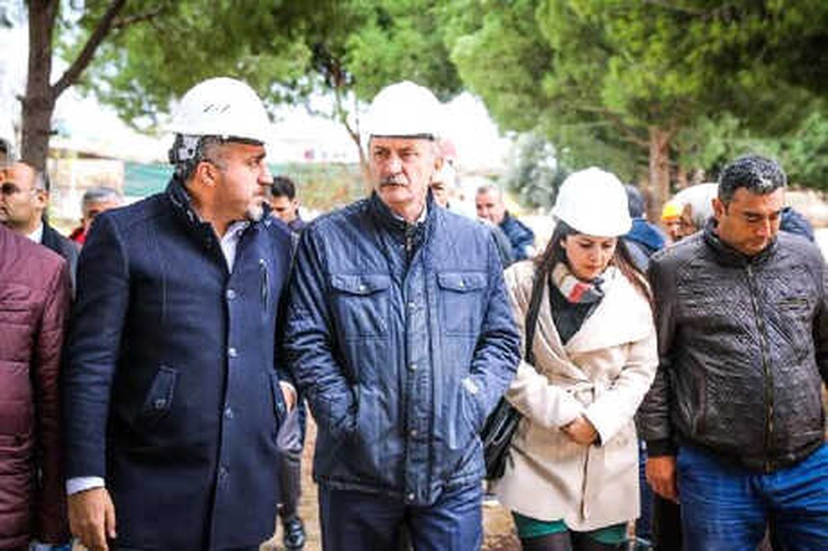 Didim\'de 36 Kaçak Yapı Yıkıldı