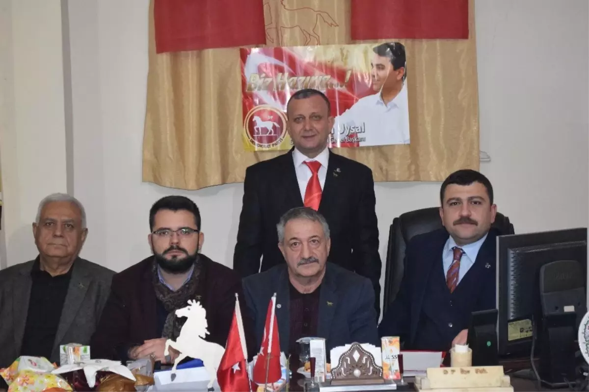 DP Mustafakemalpaşa İlçe Olağan Kongresi Yapıldı