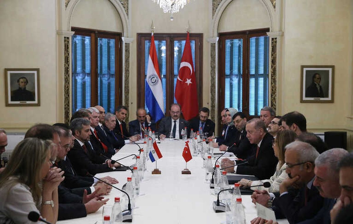 Erdoğan, Paraguay Devlet Başkanı Benitez ile Görüştü