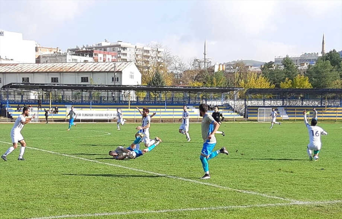 Futbol: Spor Toto Bal