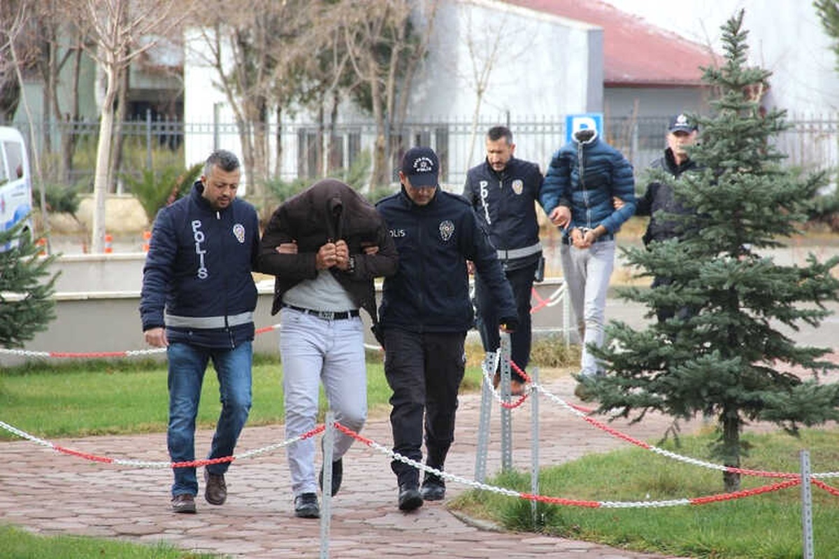 Genç Kızı Taciz Edip, Kaçırmaya Çalışan Şahıs Tutuklandı