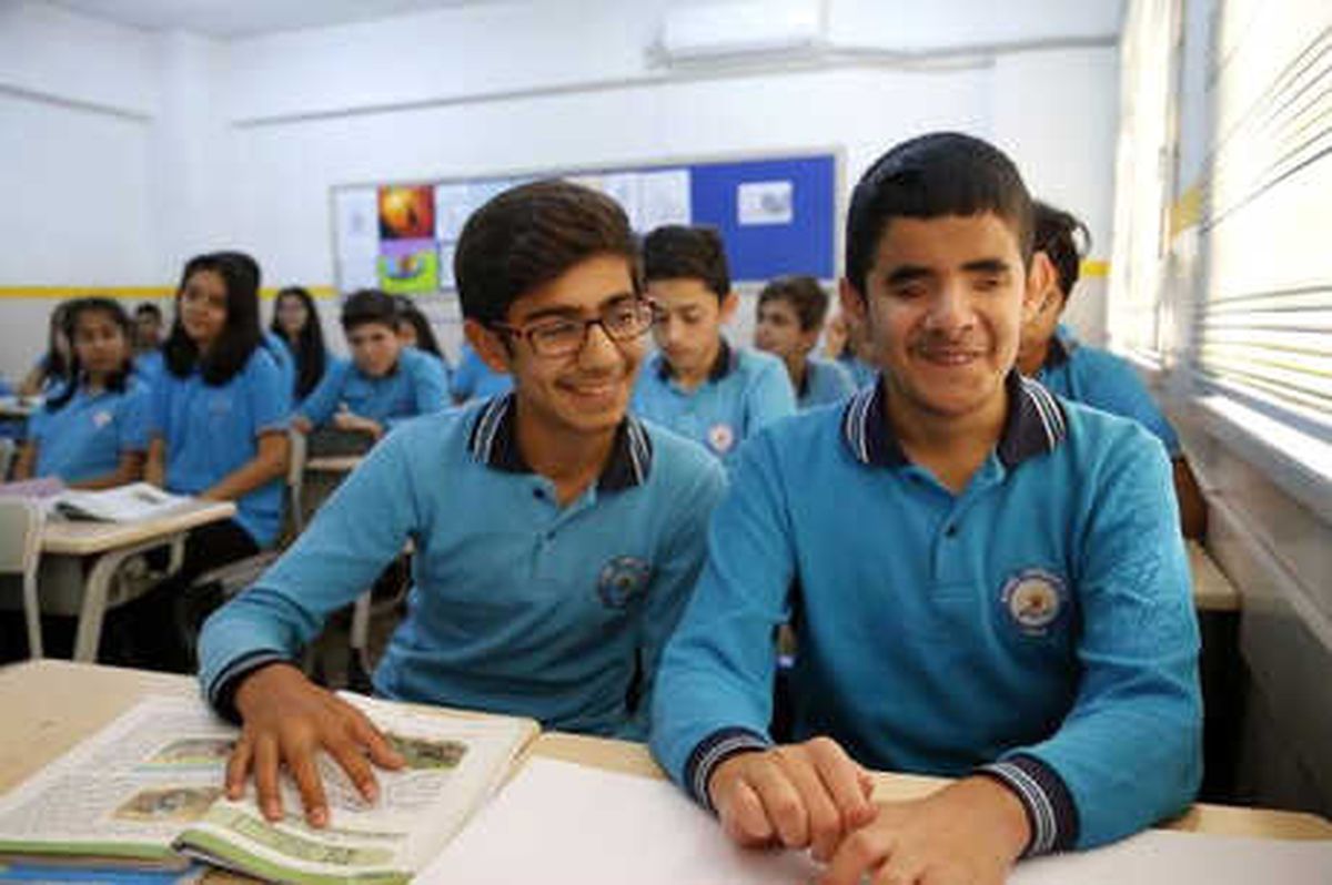 Görme Engelli Deniz, 3 Yıldır Okul Birincisi