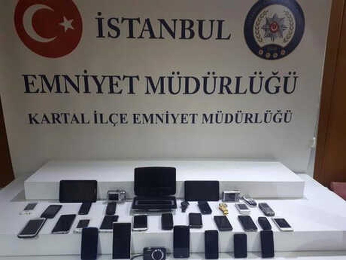Kartal\'da 23 Kaçak Göçmen ile 7 Hırsızlık Şüphelisi Yakalandı
