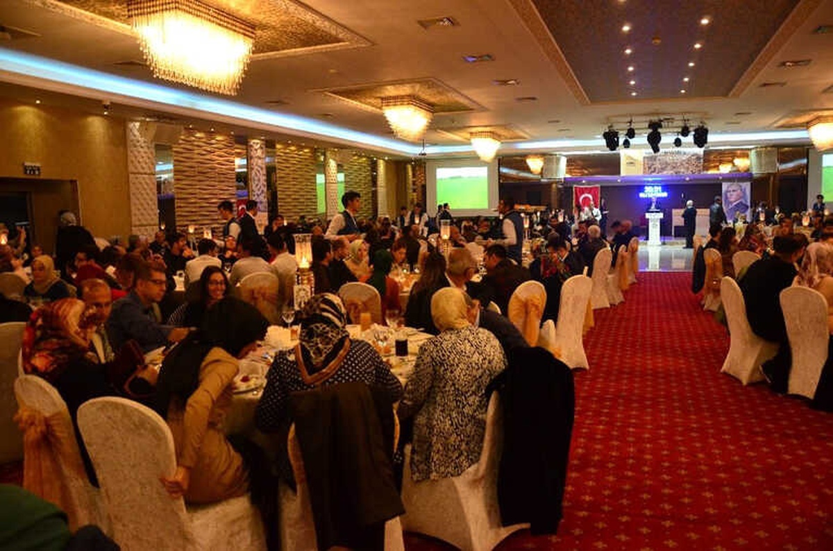 Mardav\'ın Geleneksel Dayanışma Gecesi