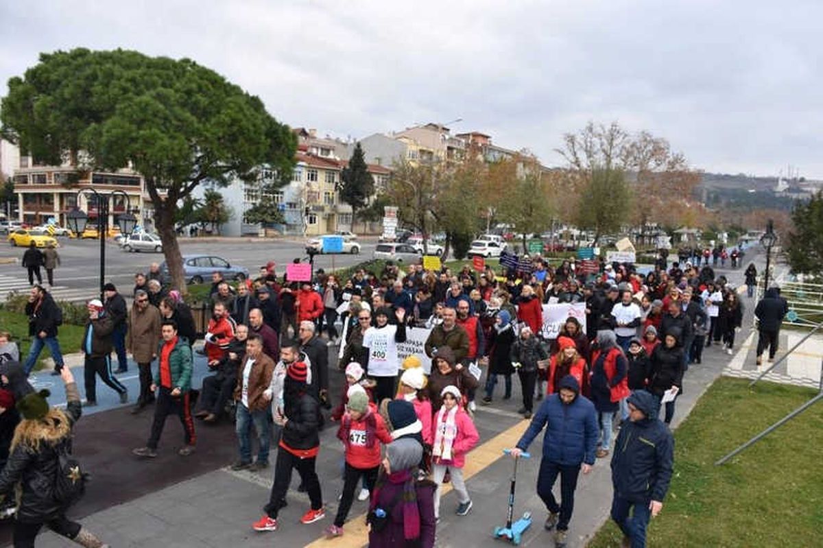 Tekirdağ\'da \'Engelsiz Yaşam\' Yürüyüşü