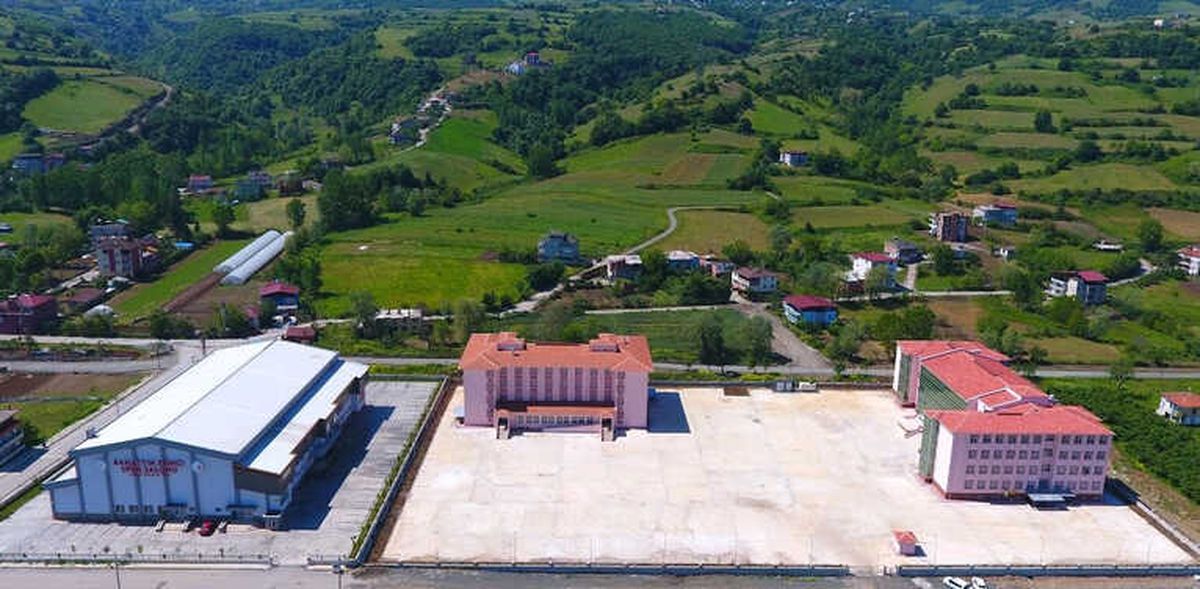 Tekkeköy\'e Yeni Bir Okul Daha