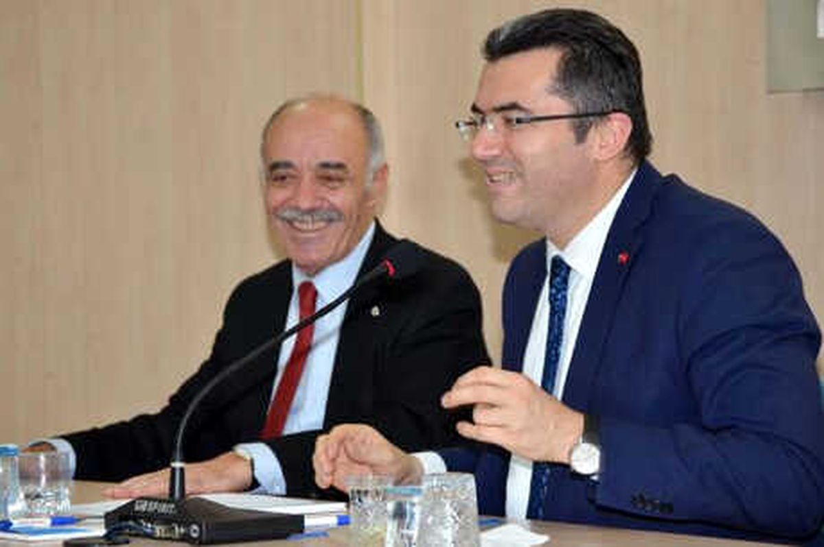 Vali Okay Memiş: Bürokrasi, Özel Sektöre Engel Olmayacak