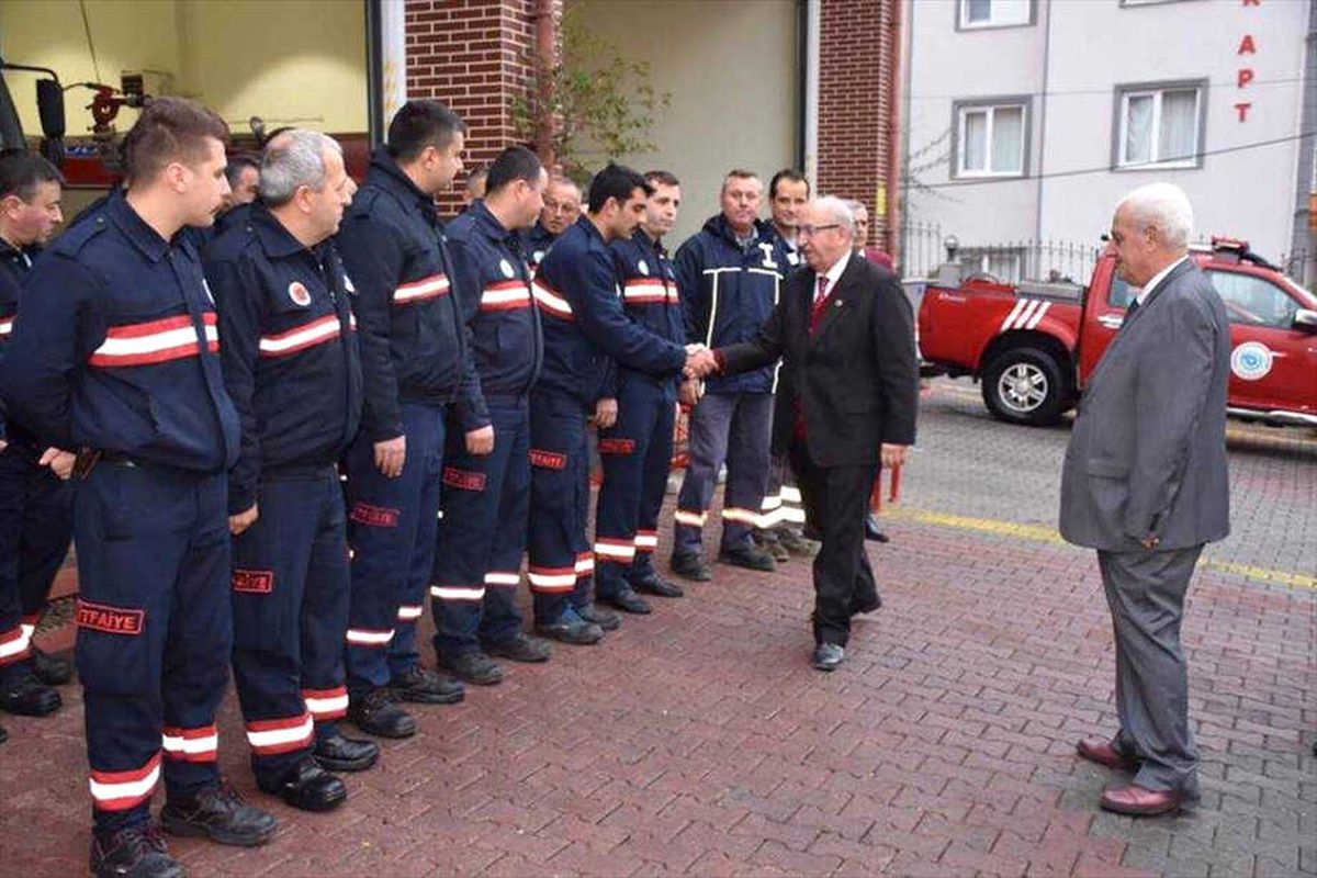 Albayrak\'tan İtfaiye Ekiplerine Teşekkür